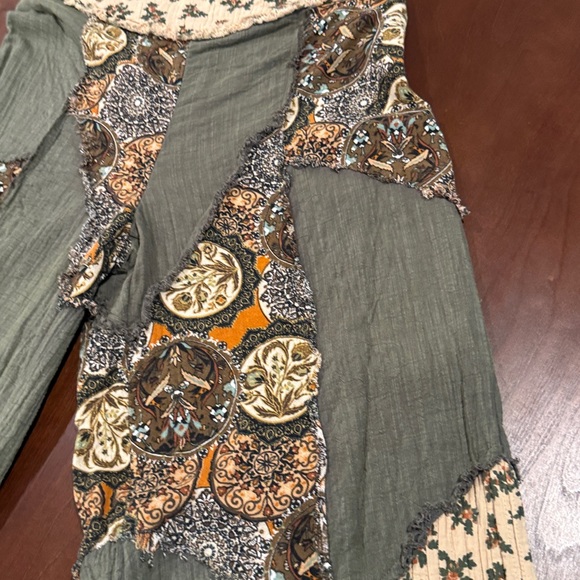 POL Olive Green Patchwork Wide Leg Pants - Picture 9 of 15